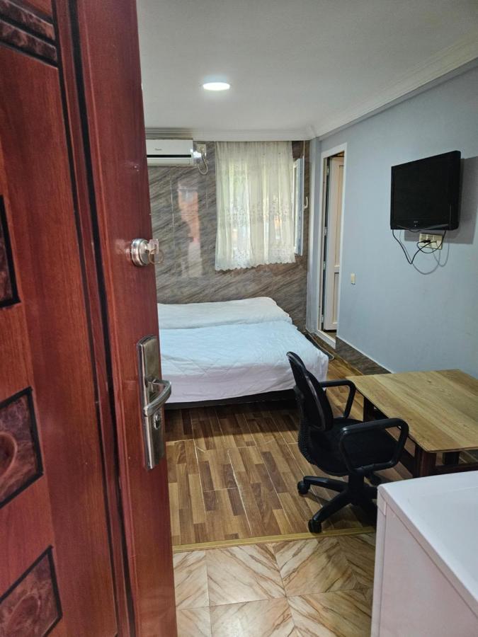 באטומי Guest House 2 Floor מראה חיצוני תמונה