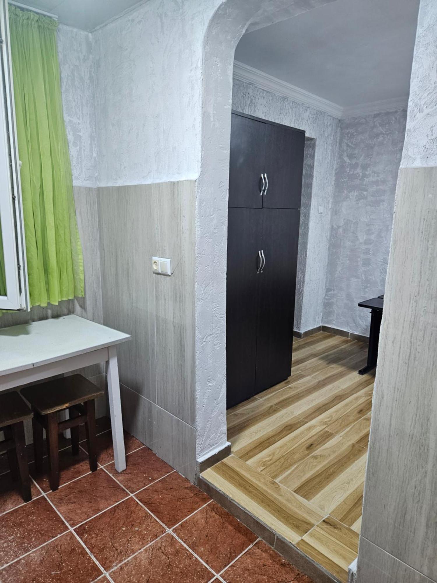 באטומי Guest House 2 Floor מראה חיצוני תמונה